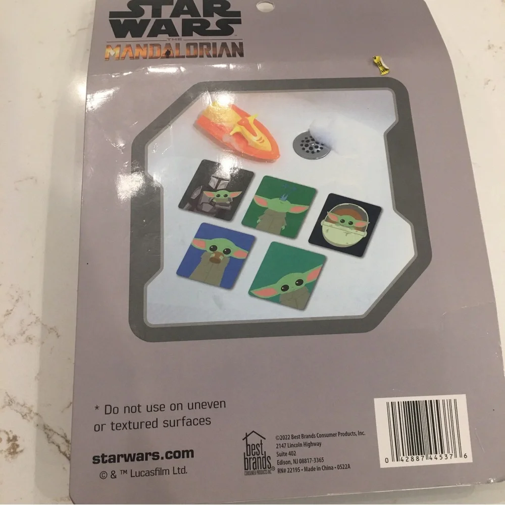 STAR WARS THE MANDALORIAN 5 PACK TUB TREADS-NON-SLIP-NEW IN PACKAGE!.